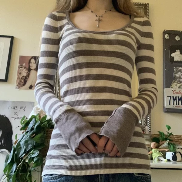 Vintage Striped Long Sleeve E-girl Pullover Tee - Image 4