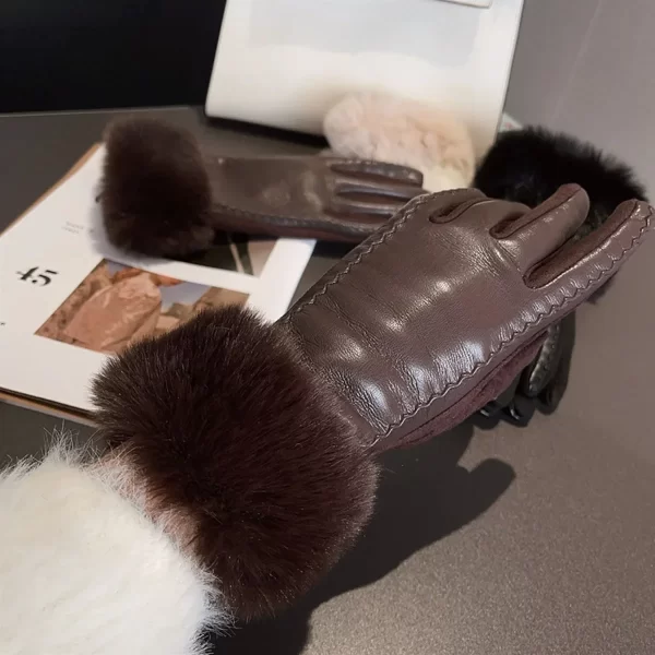 Elegant Women's Faux Fur Trim Leather Gloves - Winter Warmth and Style - Image 3