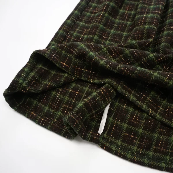 Elegant Vintage Plaid Midi Skirt with Pockets - Image 5