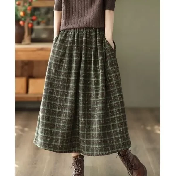 Elegant Vintage Plaid Midi Skirt with Pockets - Image 6