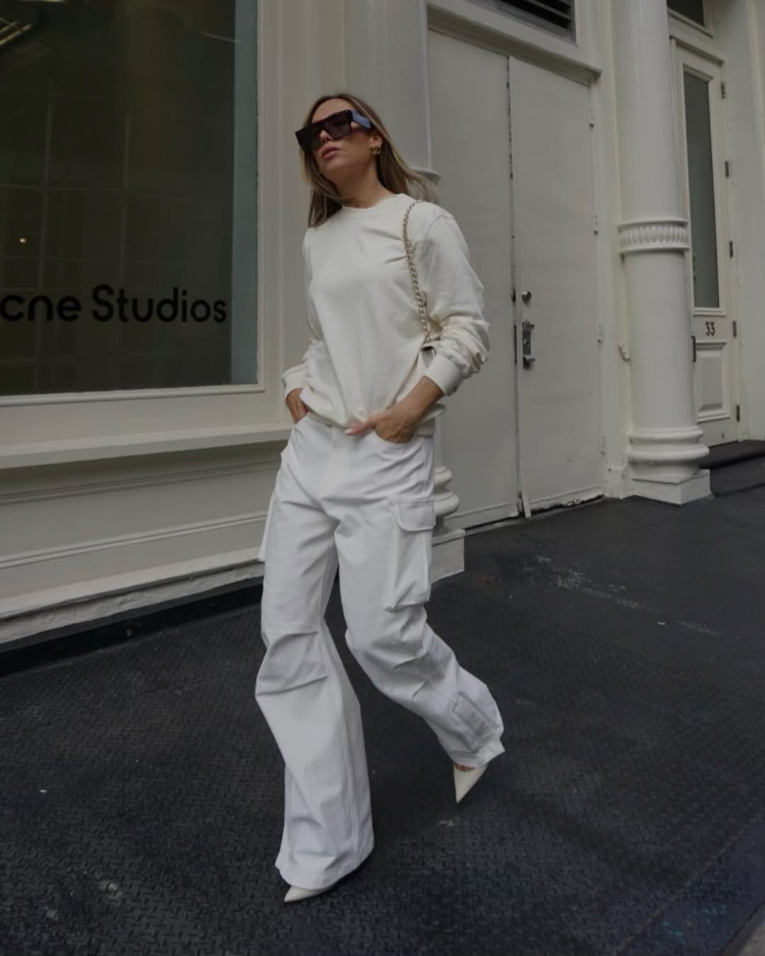 Chic summer cargo pants streetwear vibes