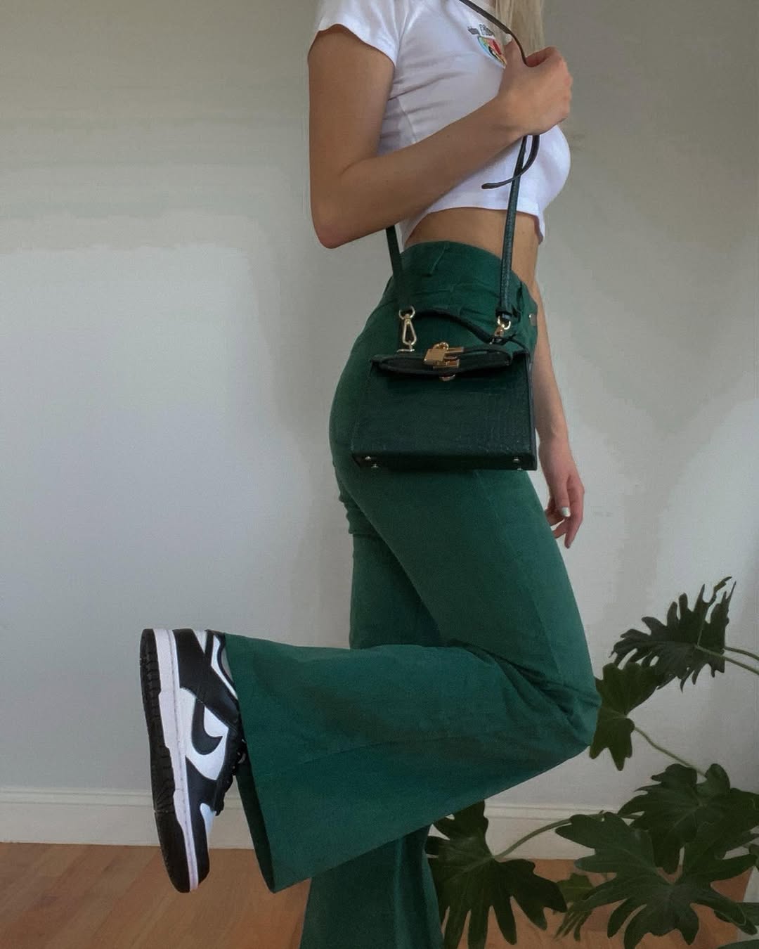 Chic flare green pants with casual vibes