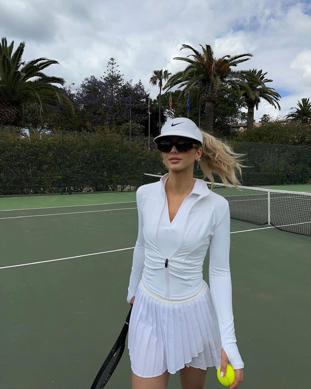 Chic tennis skirt look for active days