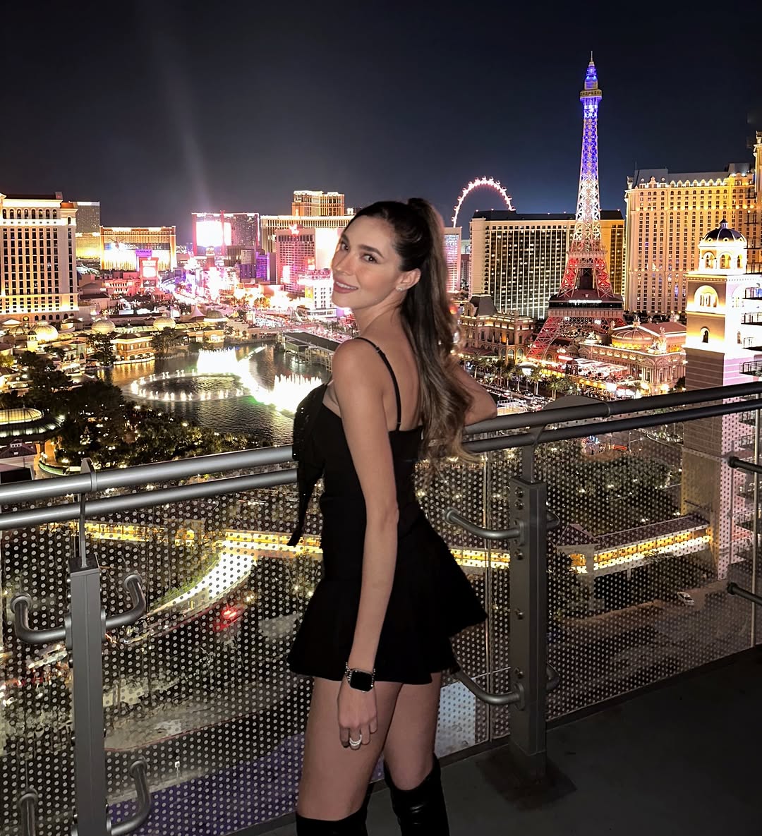 Chic Night Out Look with Vegas Skyline