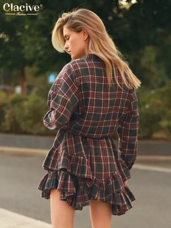 Elegant Women's Loose Plaid Two-Piece Outfit with Long Sleeve Blouse and Pleated Mini Skirt - Image 4